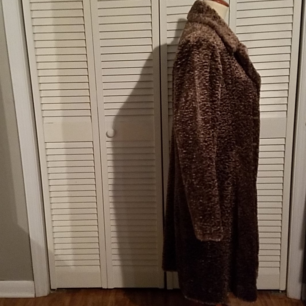 Alpine Studio Coat - Picture 6 of 13